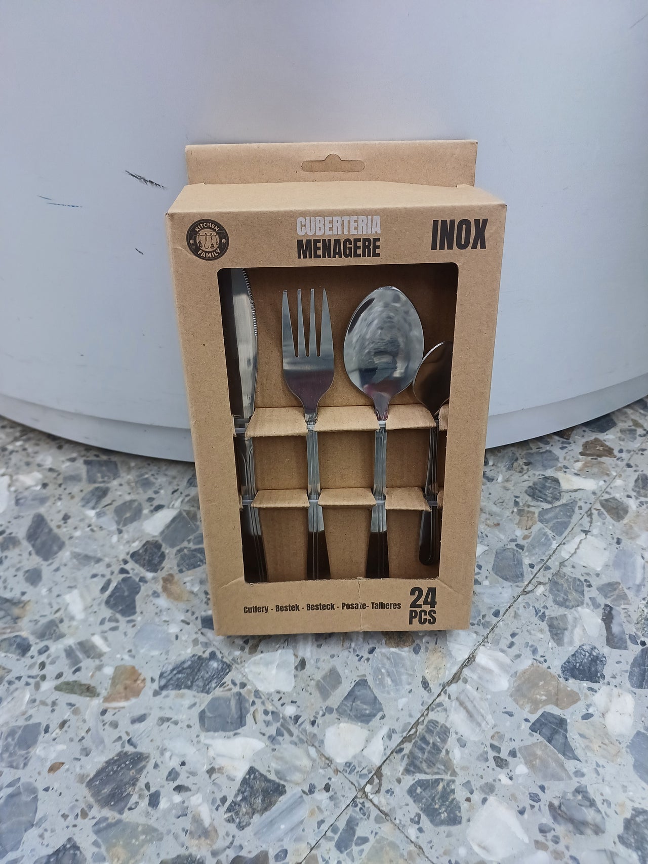 Set de Cubiertos, 24pcs, 6 und de cuchillos, tenedores, cucharas y cucharillas INOX