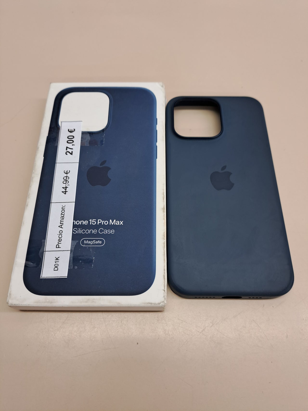 Funda iPhone 15 Pro MAX Silicona MagSafe