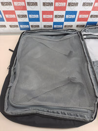 Mochila de viaje ampliable para portátil de hasta 17,3 pulgadas.