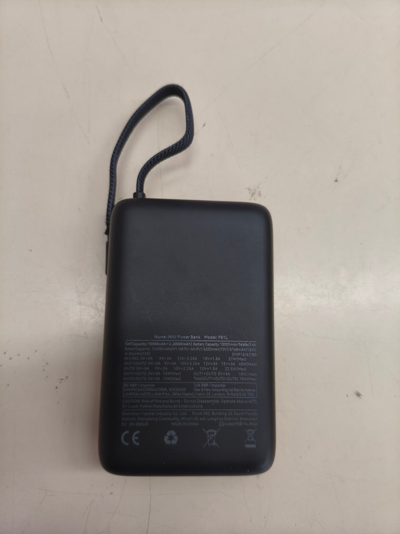 Power bank INIU de 20.000 mAh y 45 W.