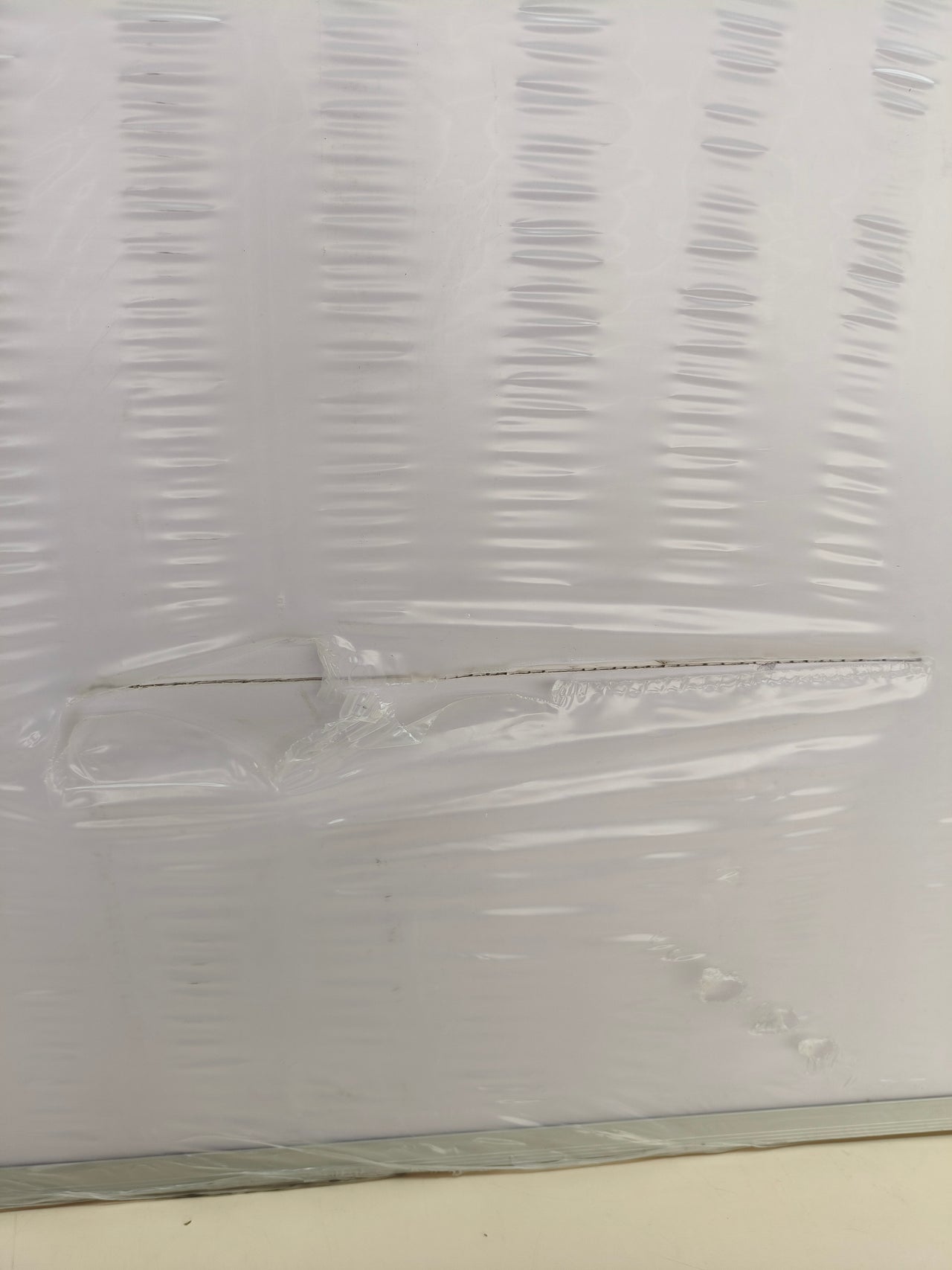 Pizarra blanca magnética VIZ-PRO 180 × 120 cm,
