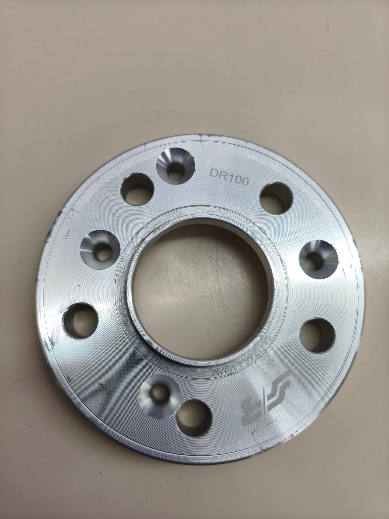 Separadores de rueda Simoni Racing 18 mm con tornillería incluida