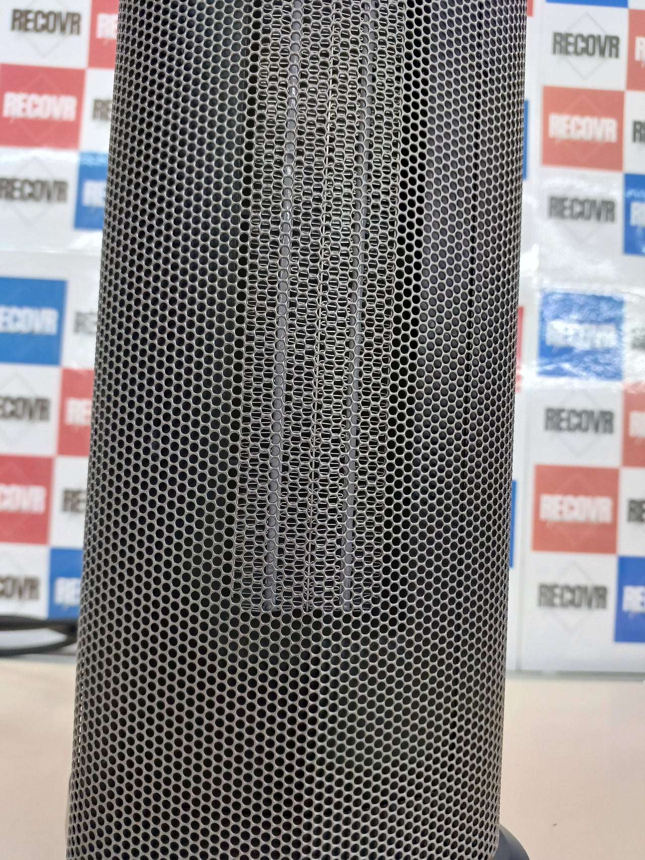 Calefactor PTC 2000 W 4 modos con oscilación y temporizador