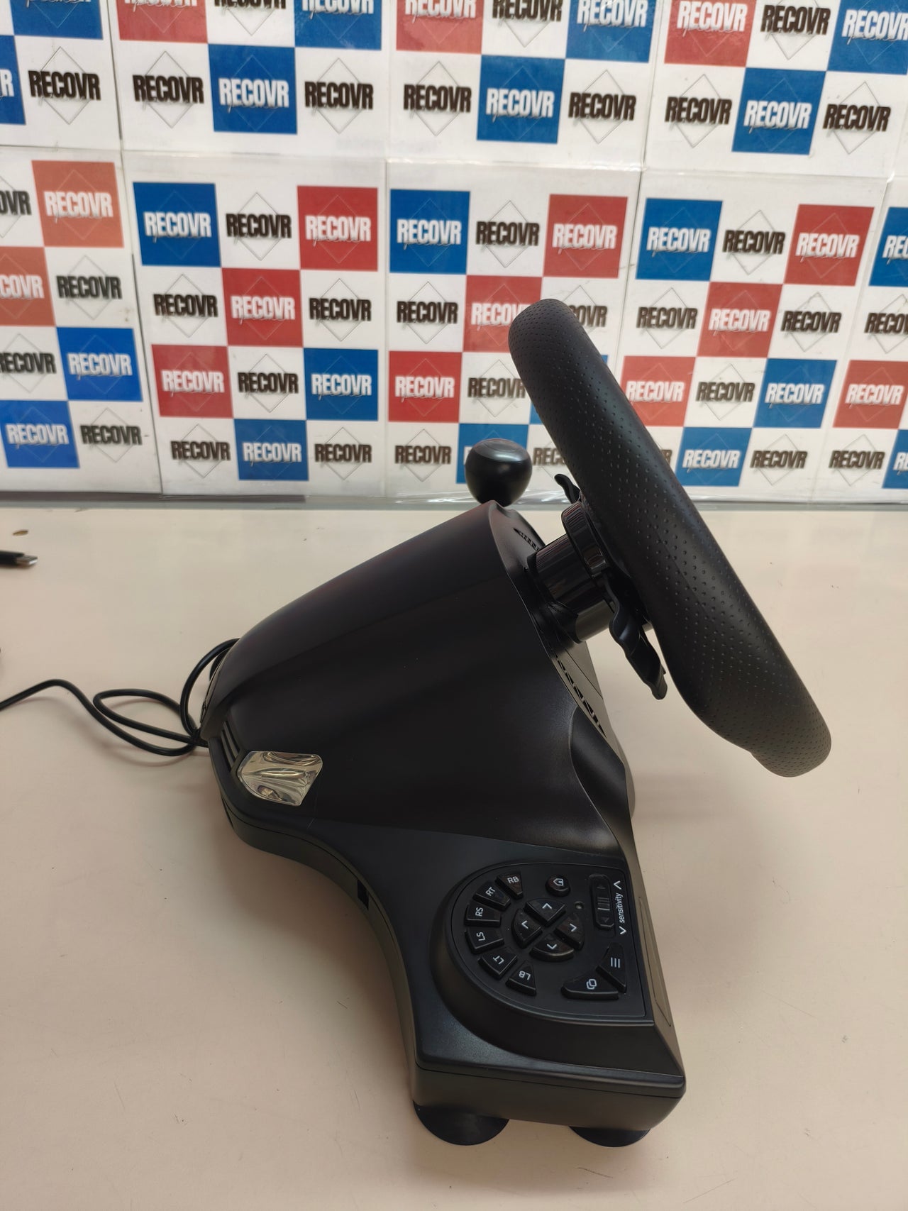 Trust GXT Movi, volante gaming para PC con pedales y levas