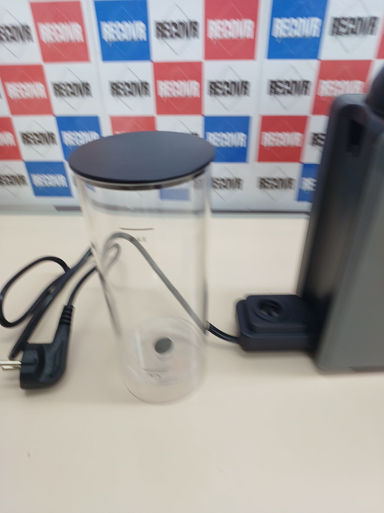 Cafetera cápsulas compacta gris - Delta Q Mini Qool