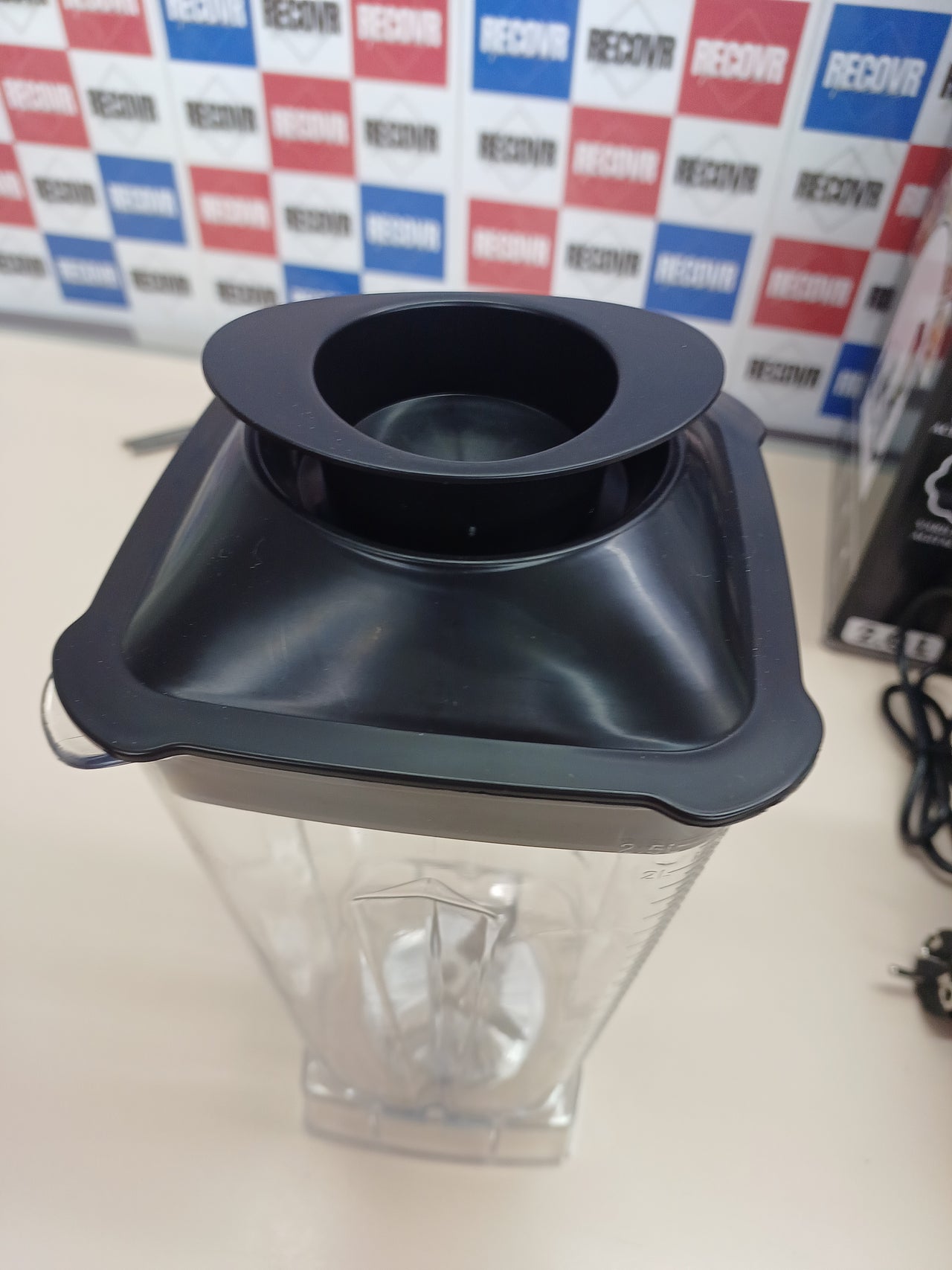 Licuadora Profesional 1000W 3 en 1 S-132CB