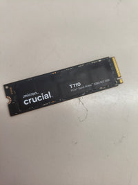 SSD Crucial T710 1 TB Gen5 NVMe M.2