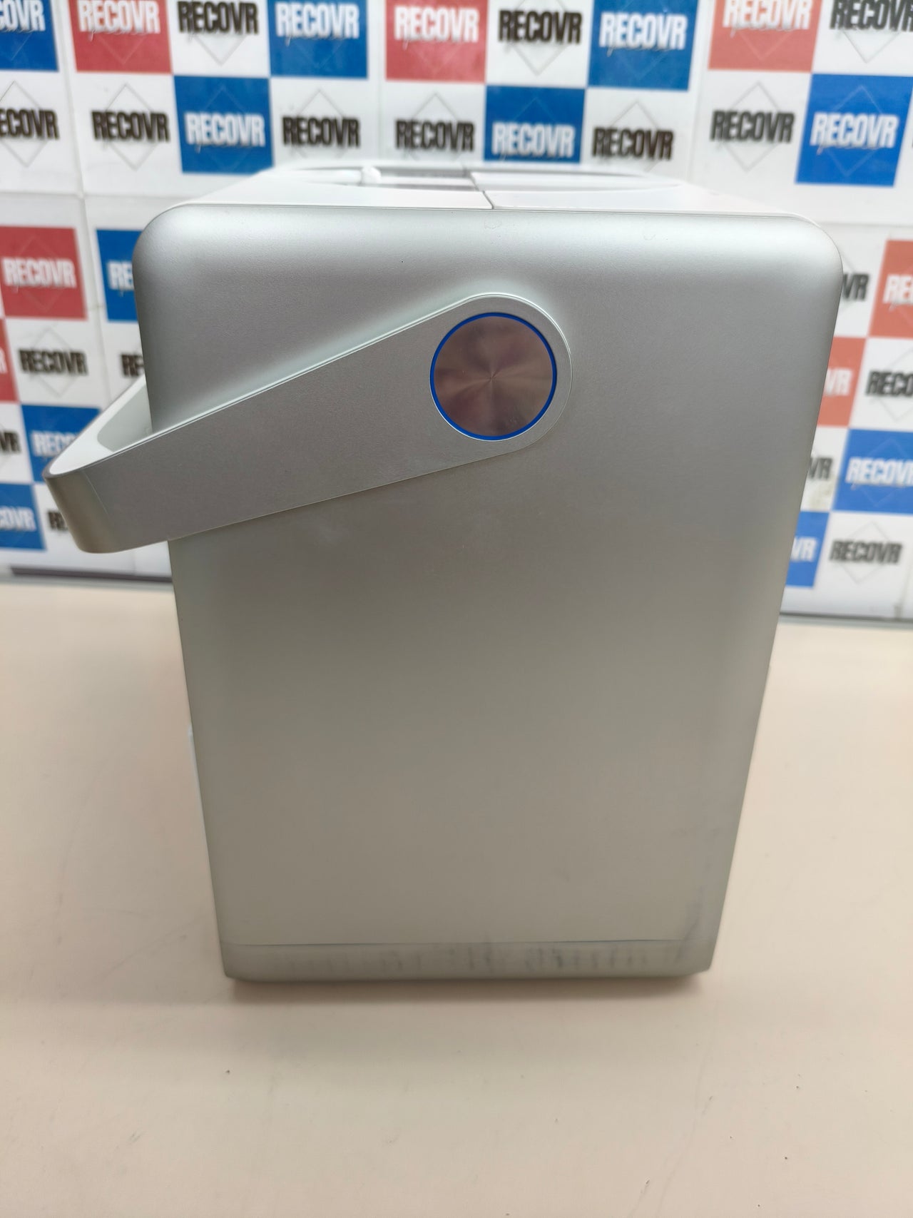Robot limpiacristales ECOVACS Winbot W2 Pro Omni con estación multifunción
