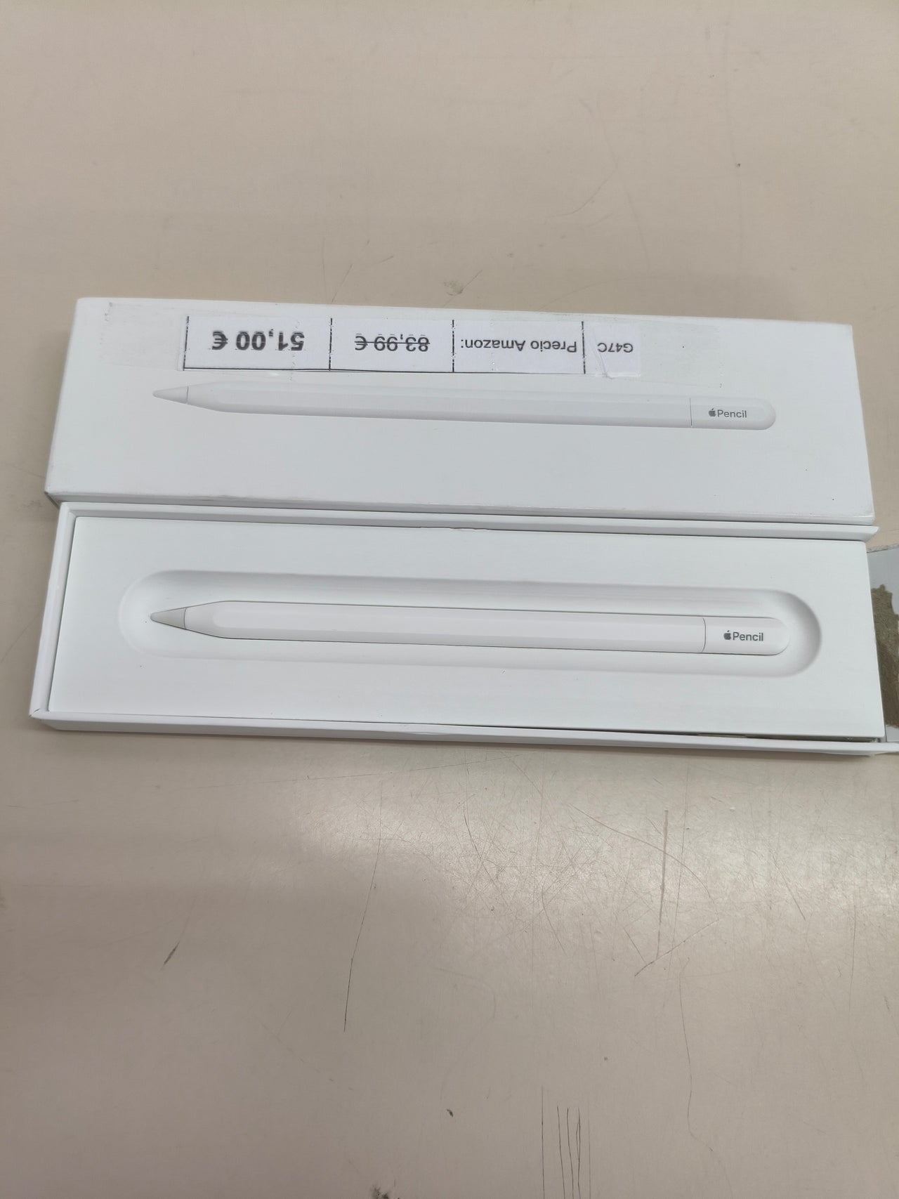 Lápiz digital Apple Pencil USB-C para iPad.