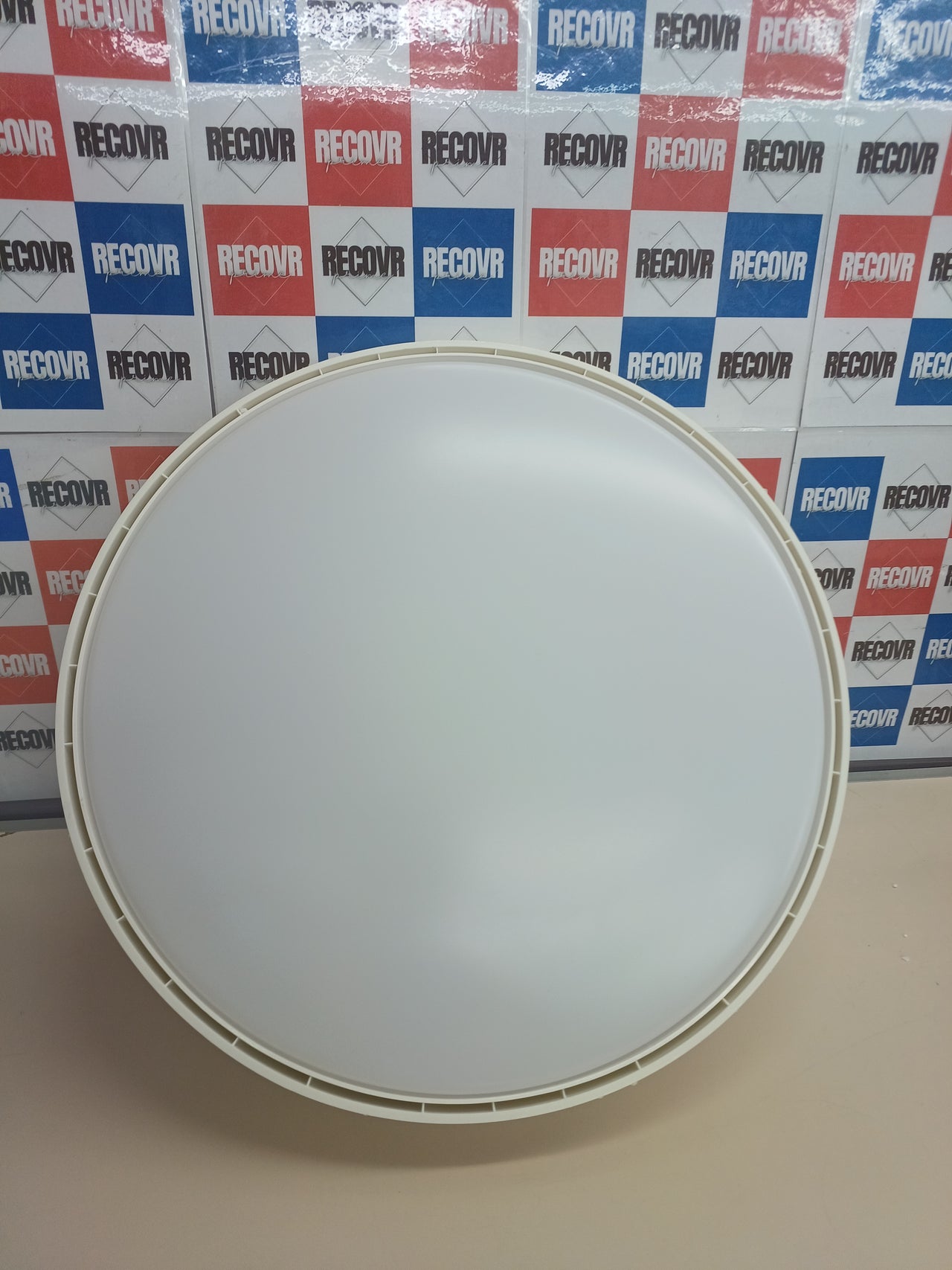 Ventilador de techo sin aspas Mistral con luz LED