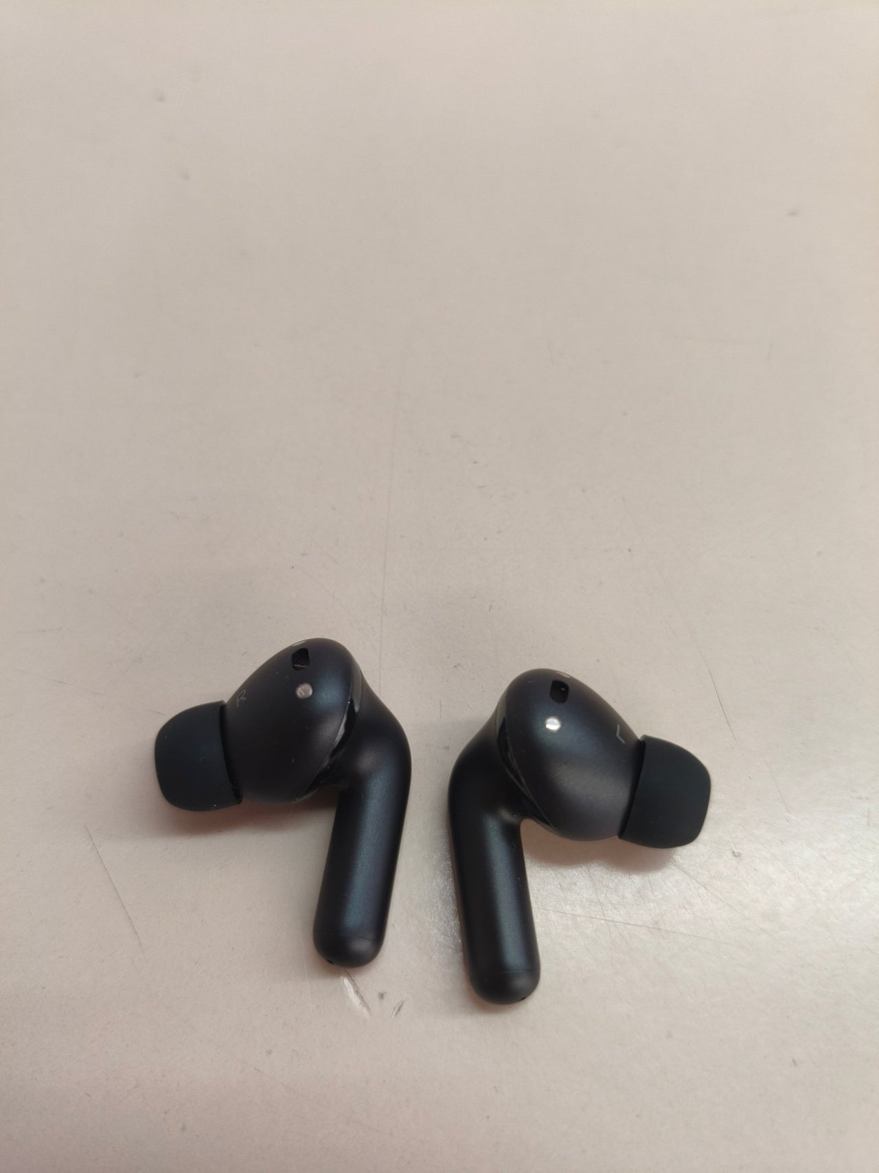 Auriculares Motorola Moto Buds+
