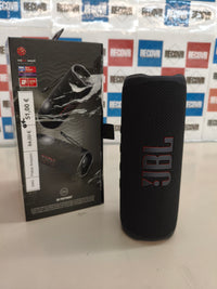 JBL Flip 6, altavoz Bluetooth portátil, resistente al agua y polvo, negro