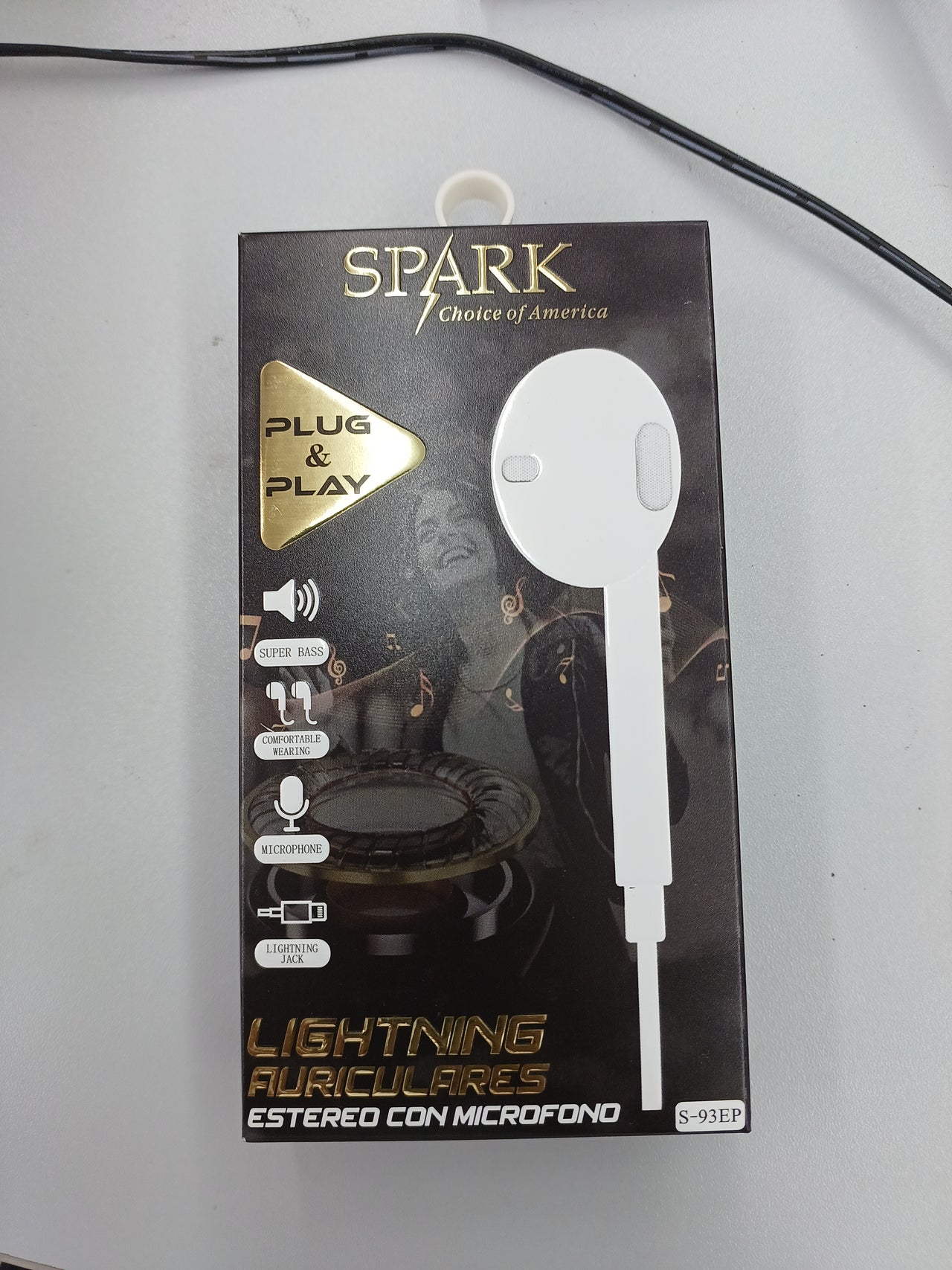 Auriculares Estéreo con Micrófono, Lightning Jack, Cómodos al oído SPARK