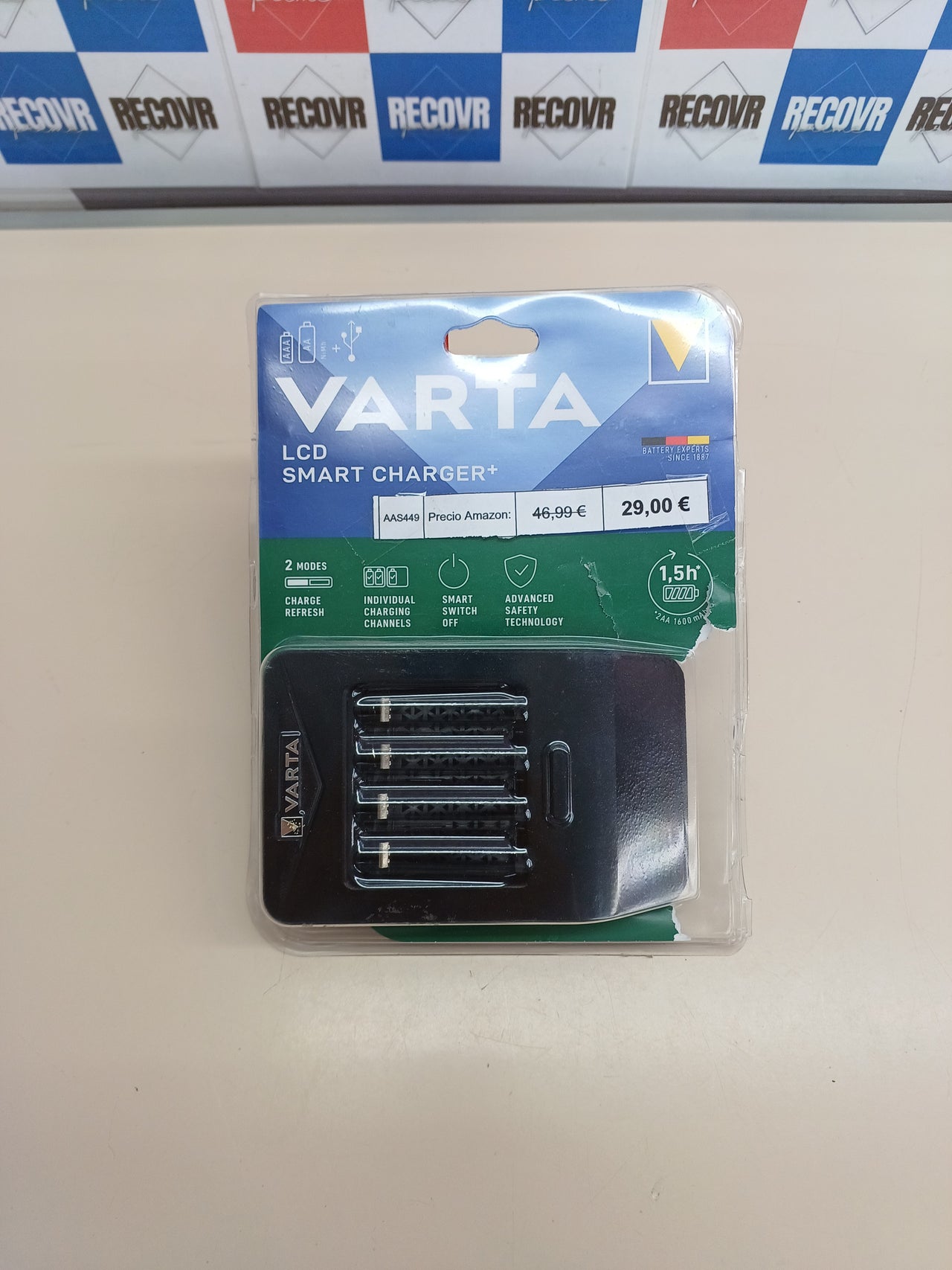 Cargador de pilas AA/AAA LCD VARTA