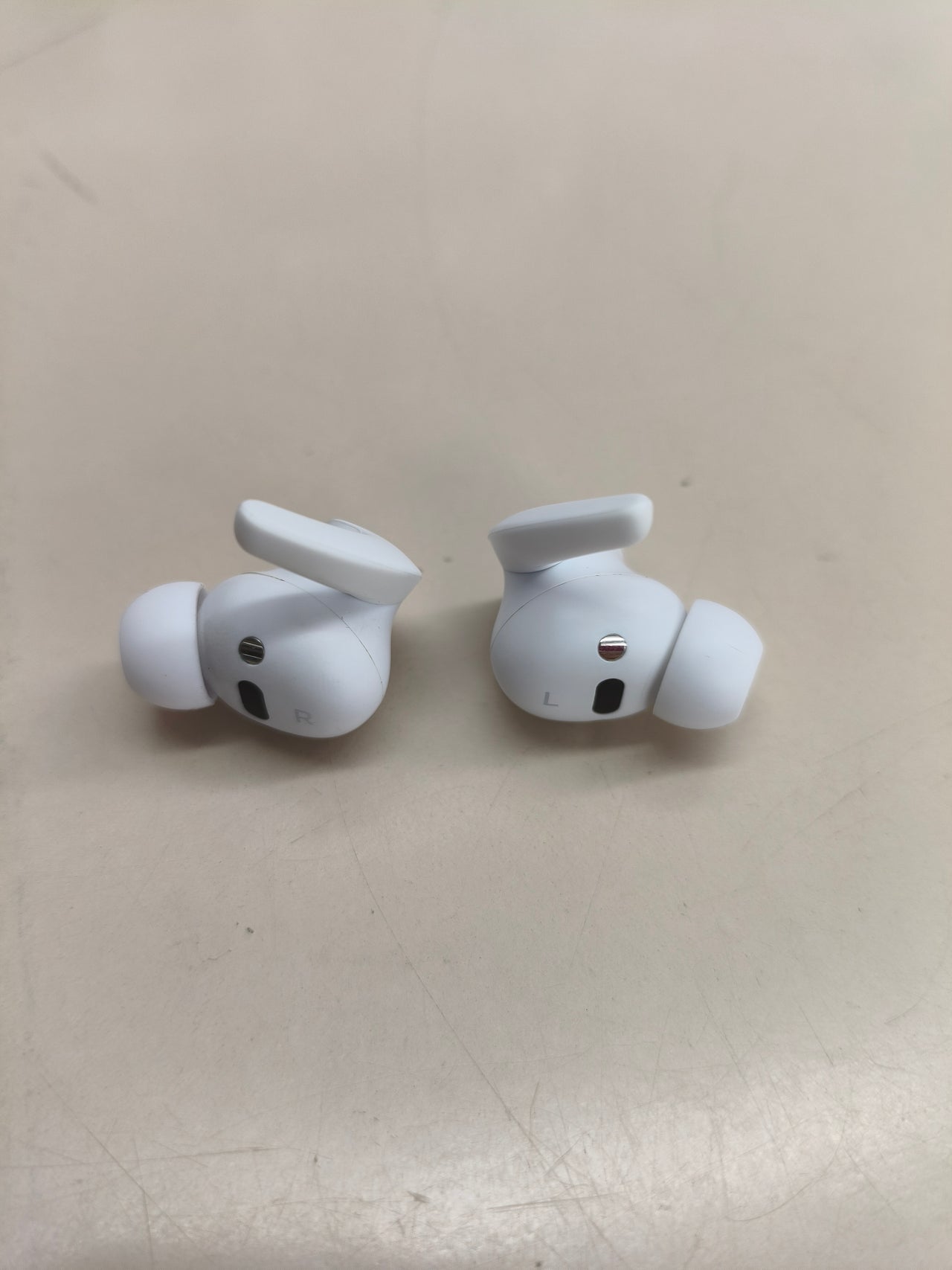 Beats Fit Pro auriculares inalámbricos con cancelación de ruido blancos