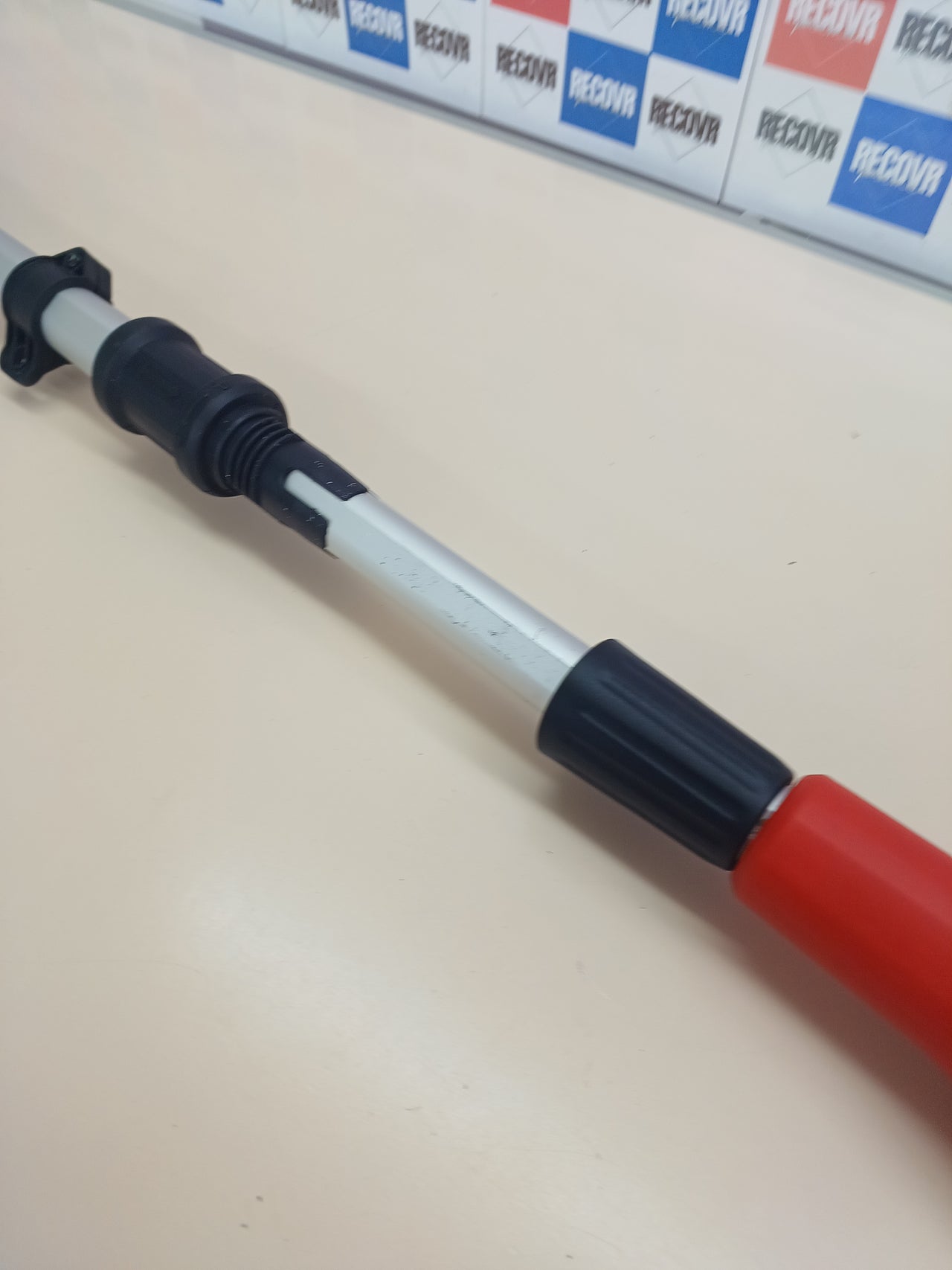 Podadora altura eléctrica 750W 18 cm Einhell