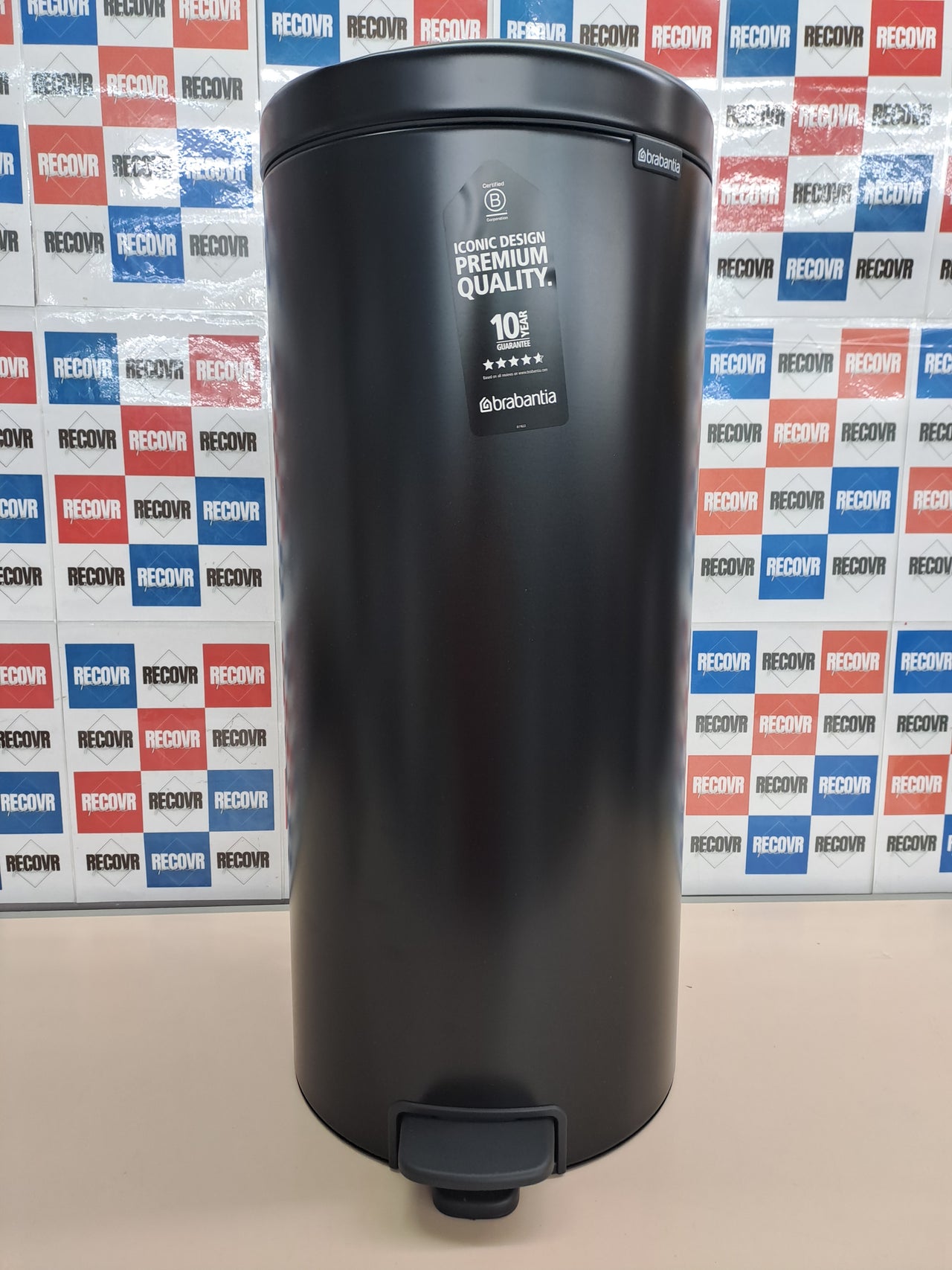Cubo basura pedal 30 L acero inoxidable – Brabantia