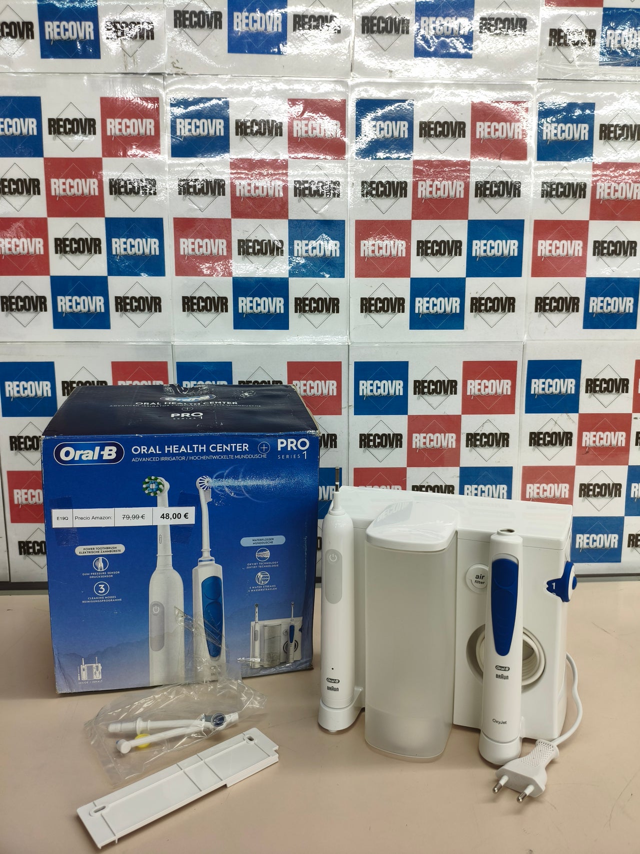 Braun Oral-B Pro 1 con irrigador OxyJet blanco y azul