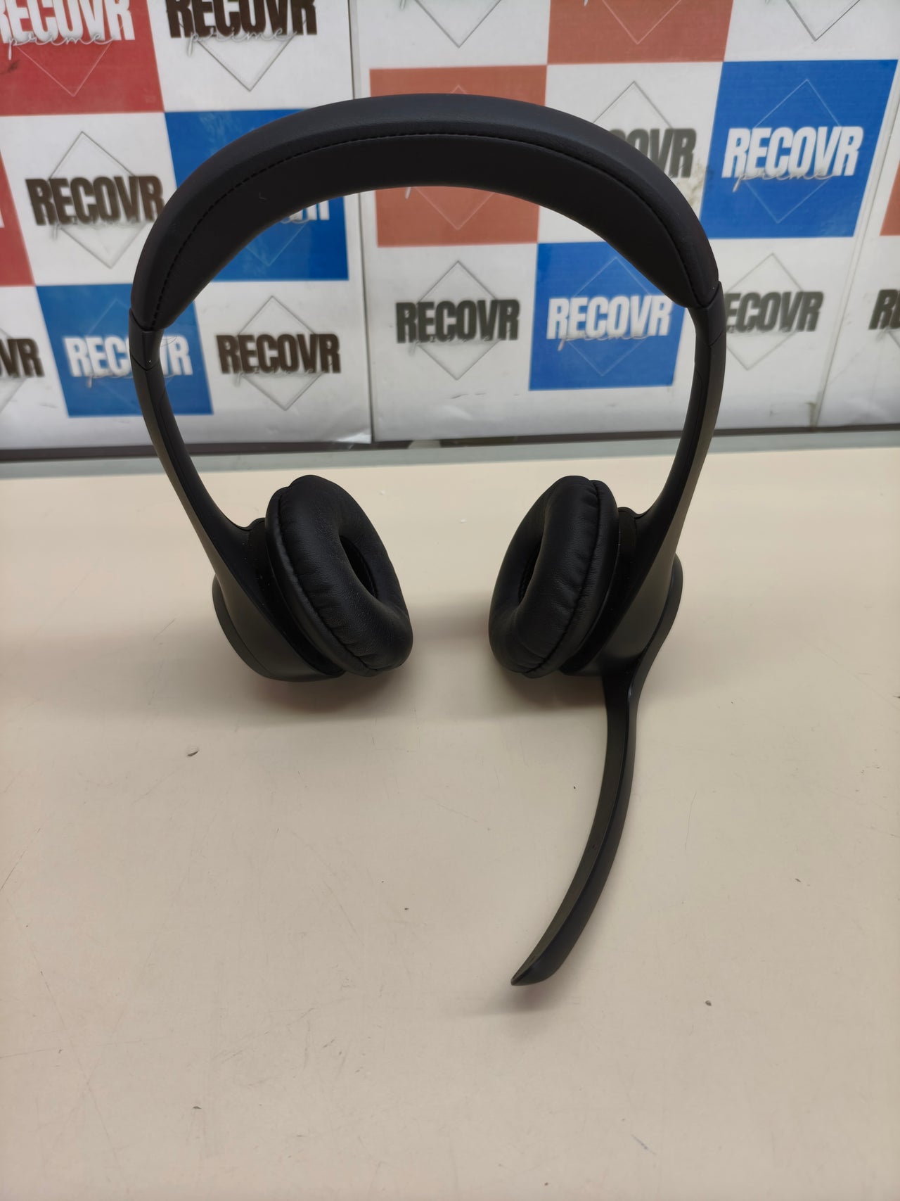 Auriculares inalámbricos Logitech Zone 300 con micrófono