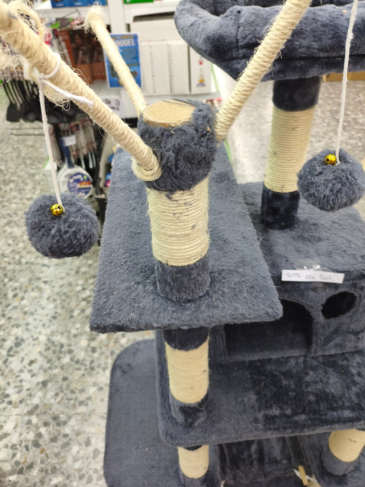 Árbol rascador para gatos FEANDREA color antracita