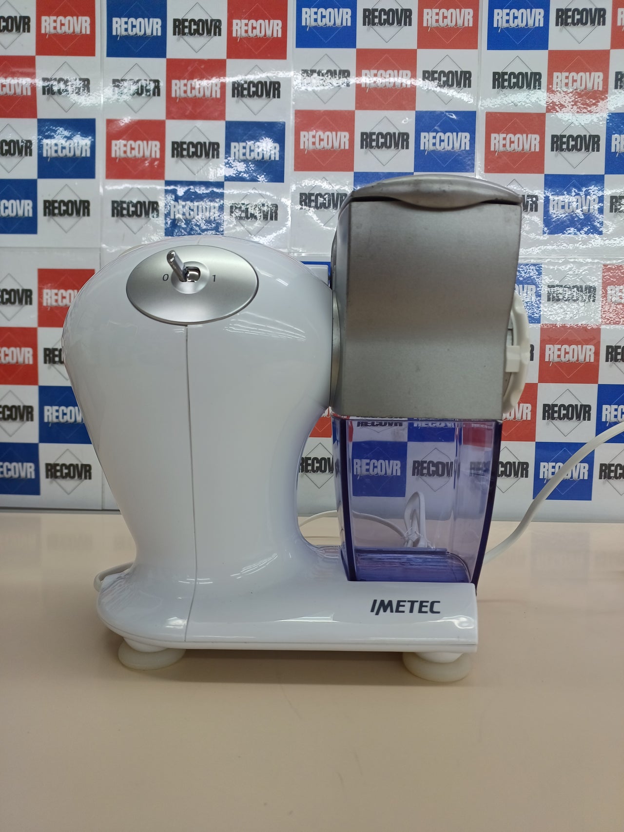 Rallador Eléctrico 150 W, Rodillo De Acero Inoxidable, Tolva De Aluminio, Recipiente Extraíble Con Tapa Frescura, Sistema De Seguridad,  Imetec Grattugissima