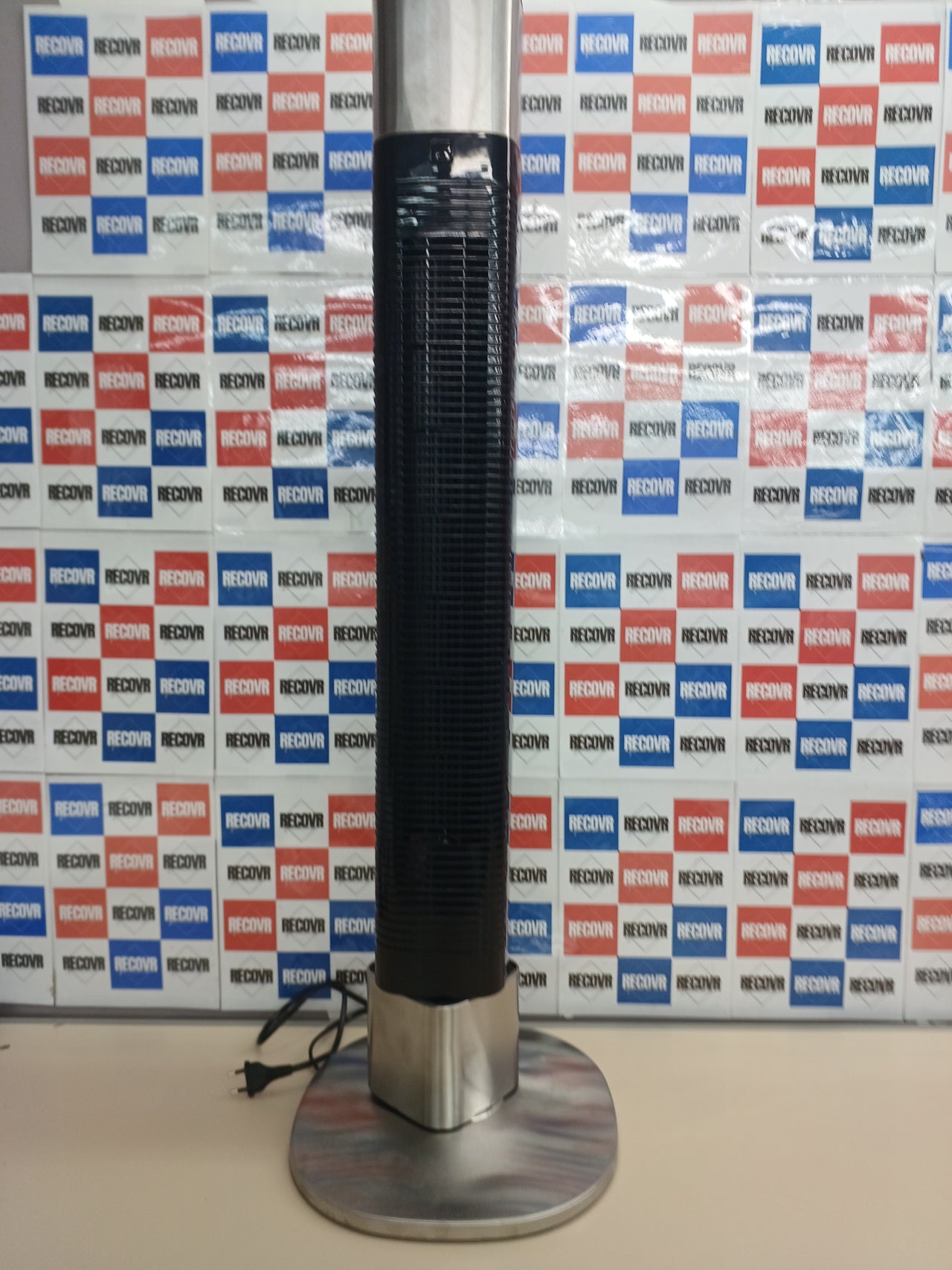 Ventilador torre 103 cm 3 modos app voz 50 W Princess