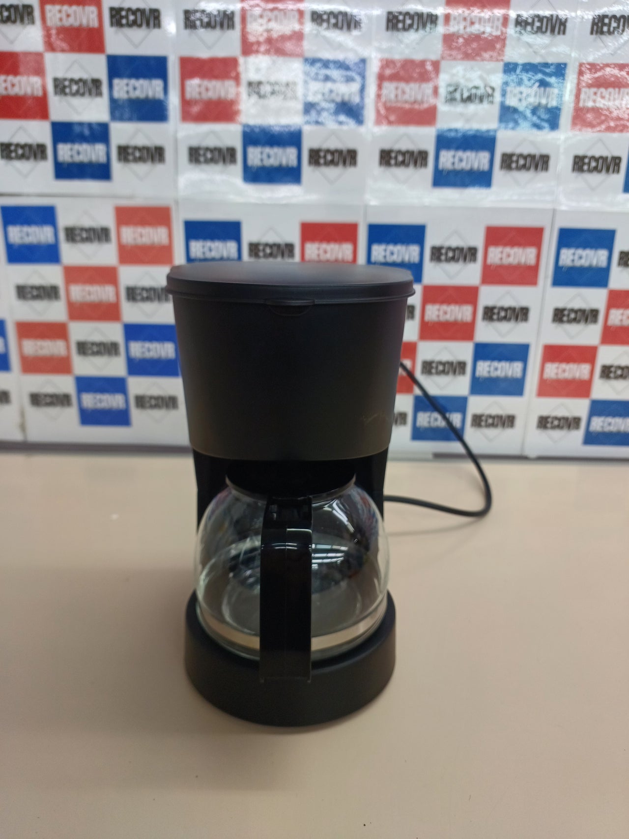 Cafetera 6 tazas 600W con apagado automático Tristar