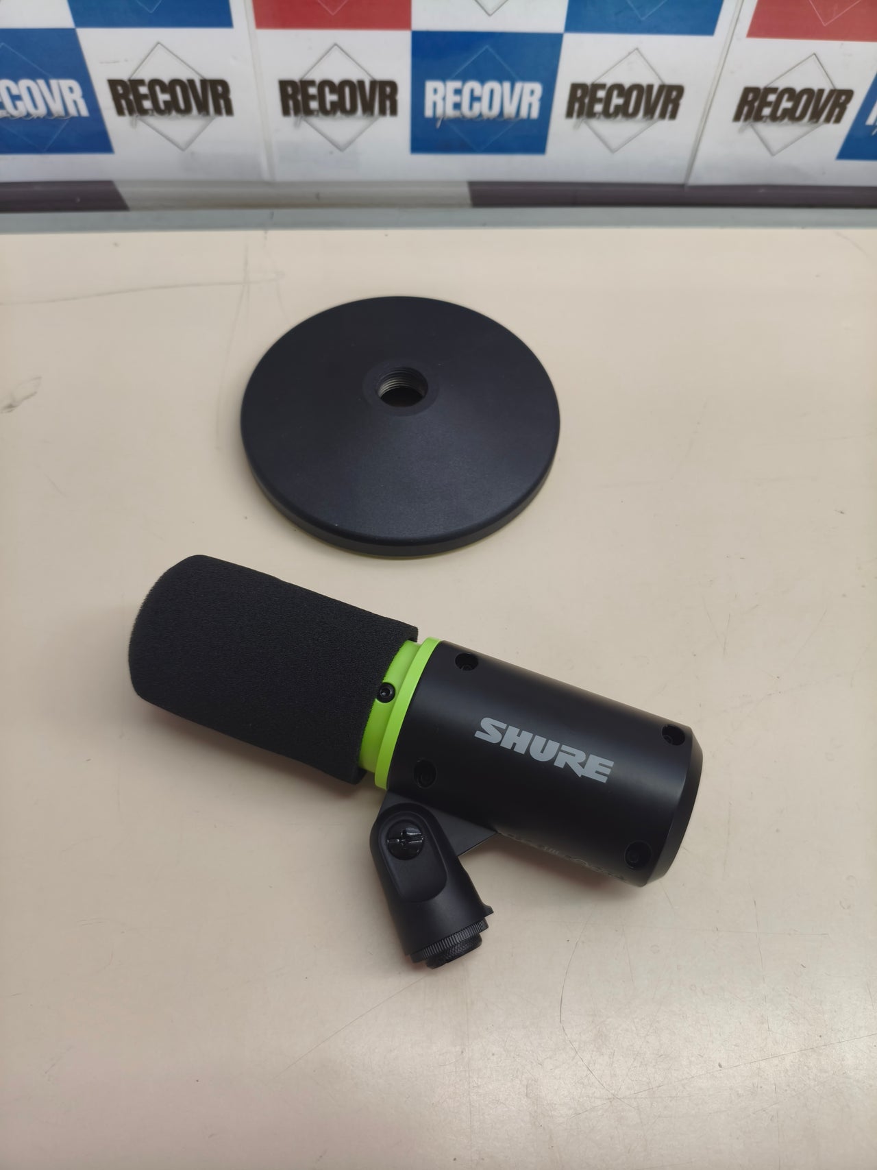Micrófono USB Shure MV6 para streaming y gaming