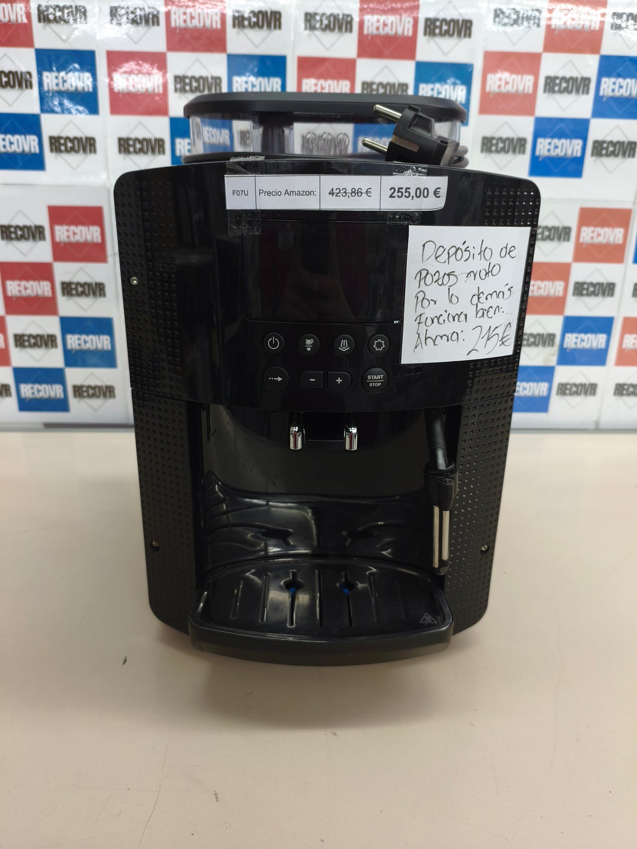 Cafetera espresso automática Krups Essential con molinillo y