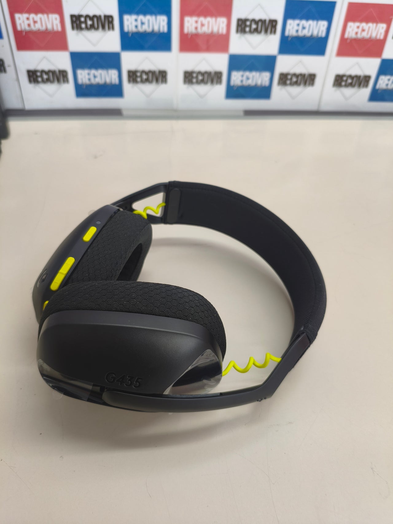 Auriculares gaming Logitech G435 LIGHTSPEED inalámbricos y Bluetooth negros