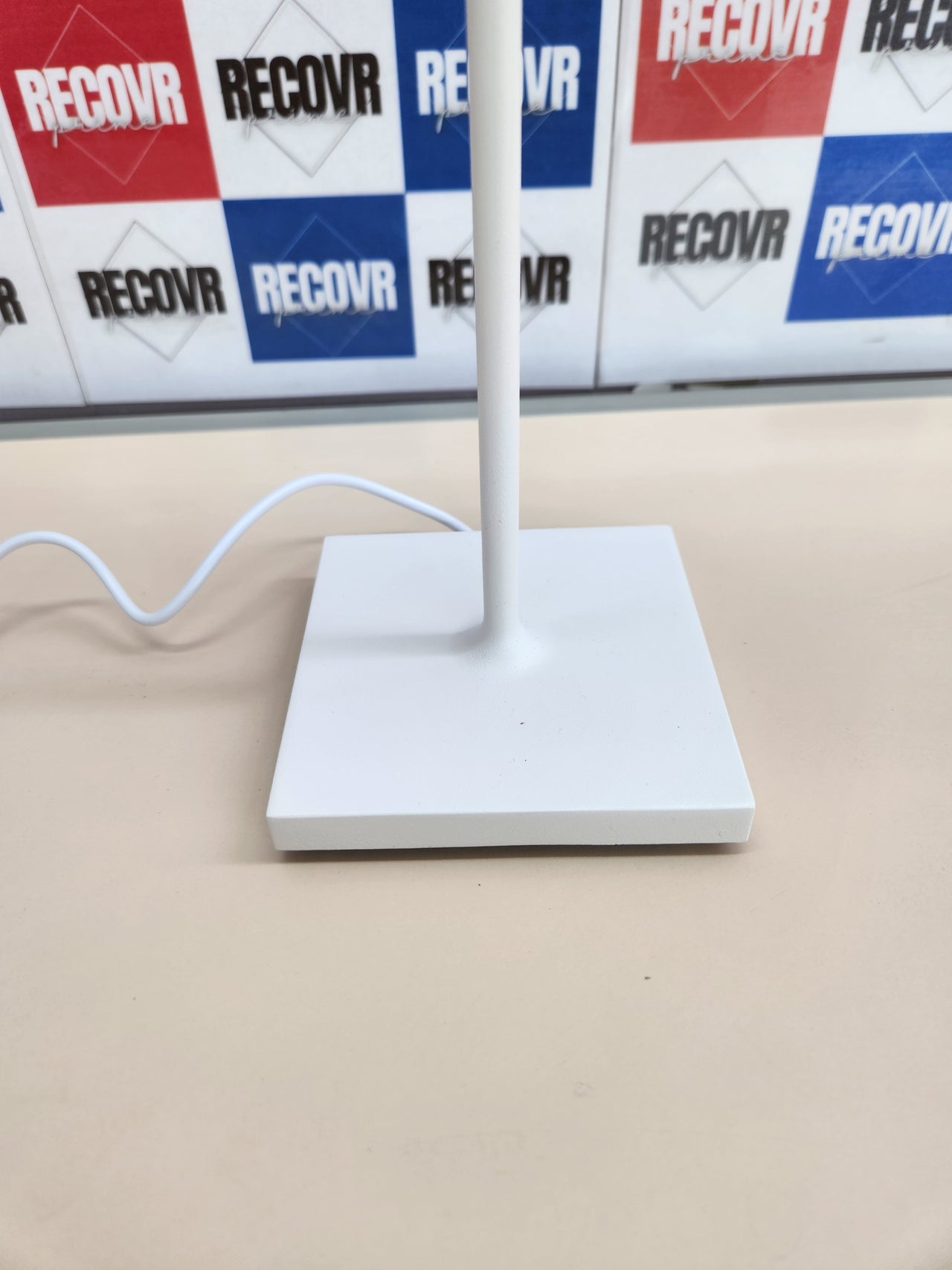 Lámpara Zafferano recargable Poldina Pro 2200-3000K