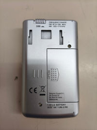 Radio portátil Sangean DT-250 digital AM/FM plateada