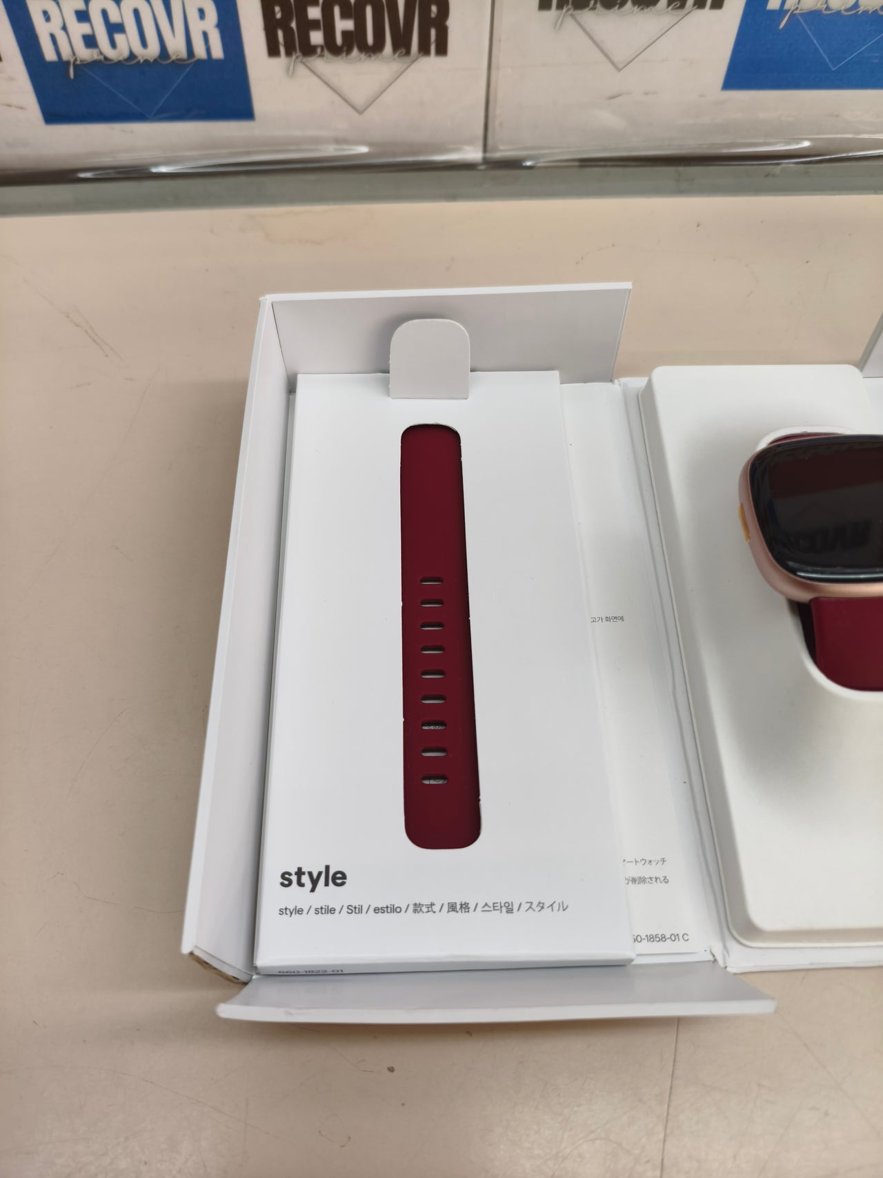 Fitbit Versa 4, smartwatch con GPS