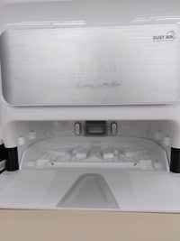 Robot aspirador y friegasuelos Eureka J12 Ultra