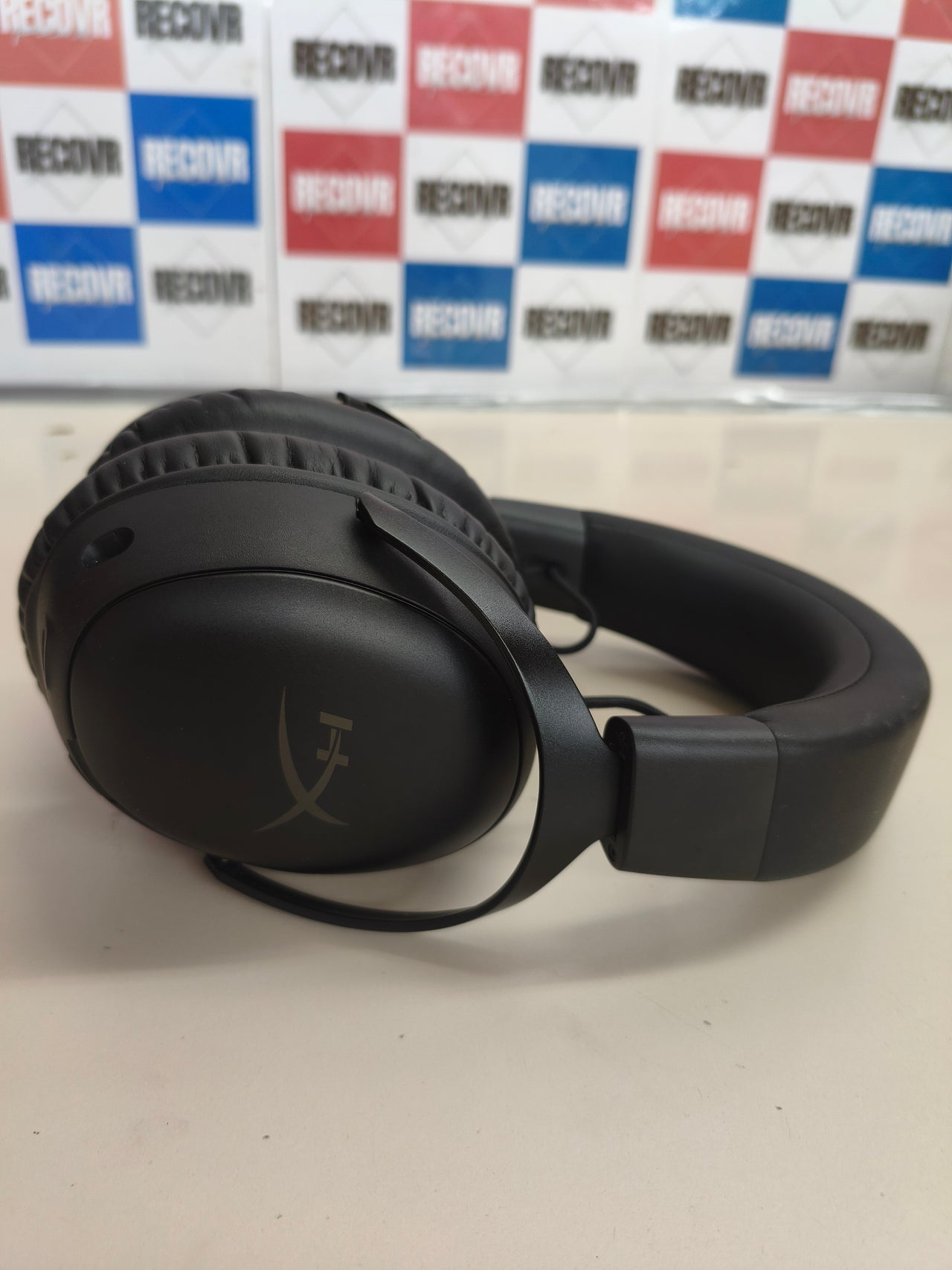 Auriculares gaming inalámbricos HyperX Cloud III S