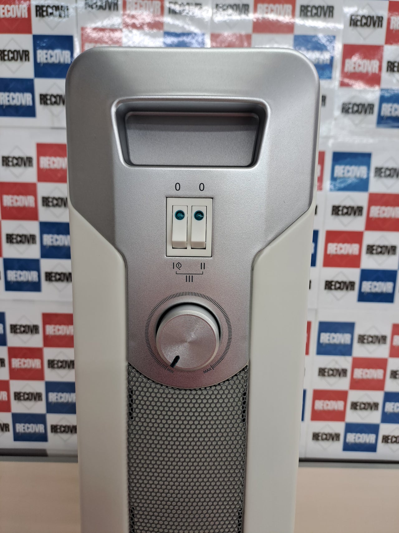 Radiador aceite 11 módulos 2500 W – Cecotec