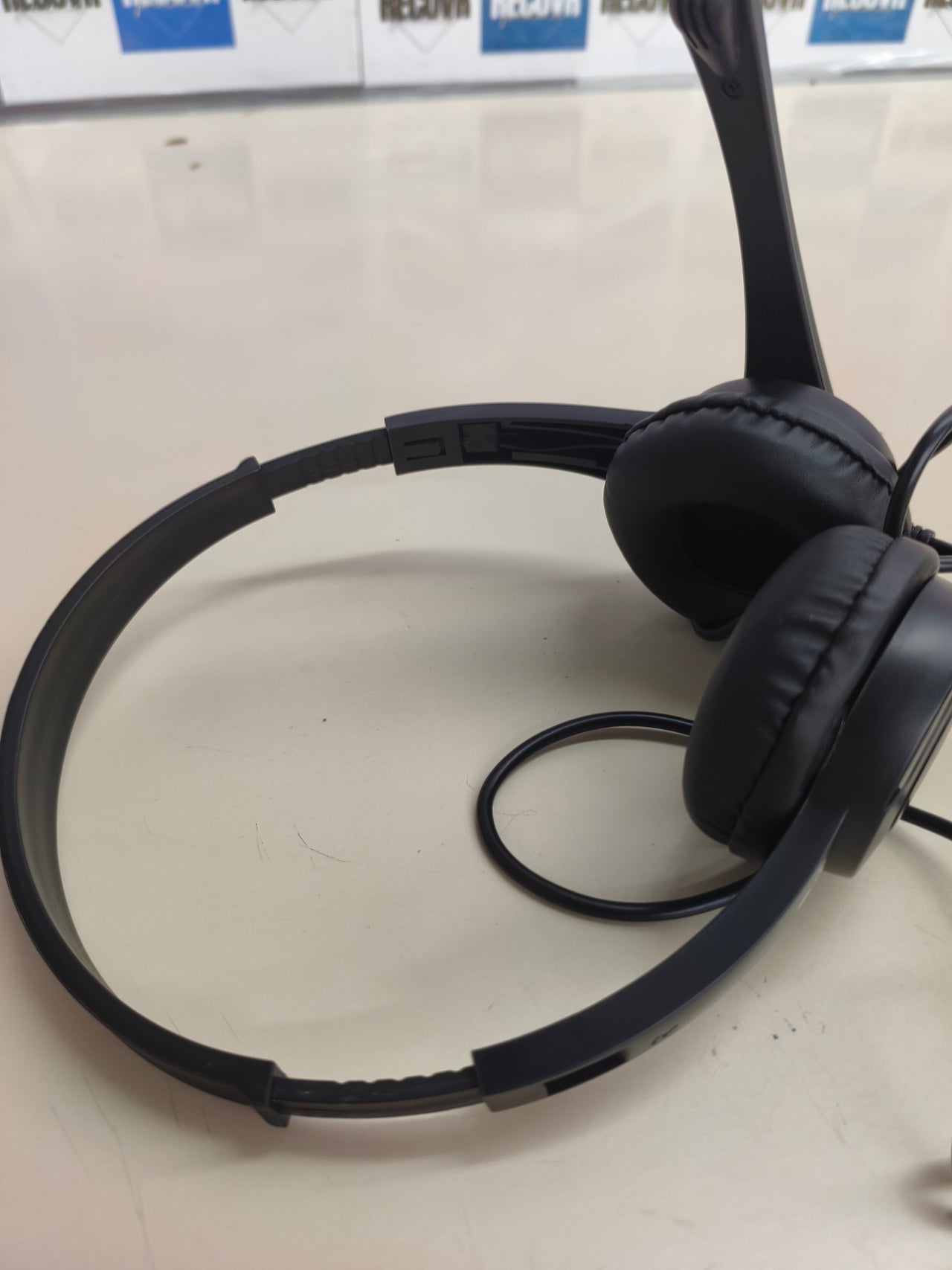 NGS VOX EOS USB Auriculares con Micrófono