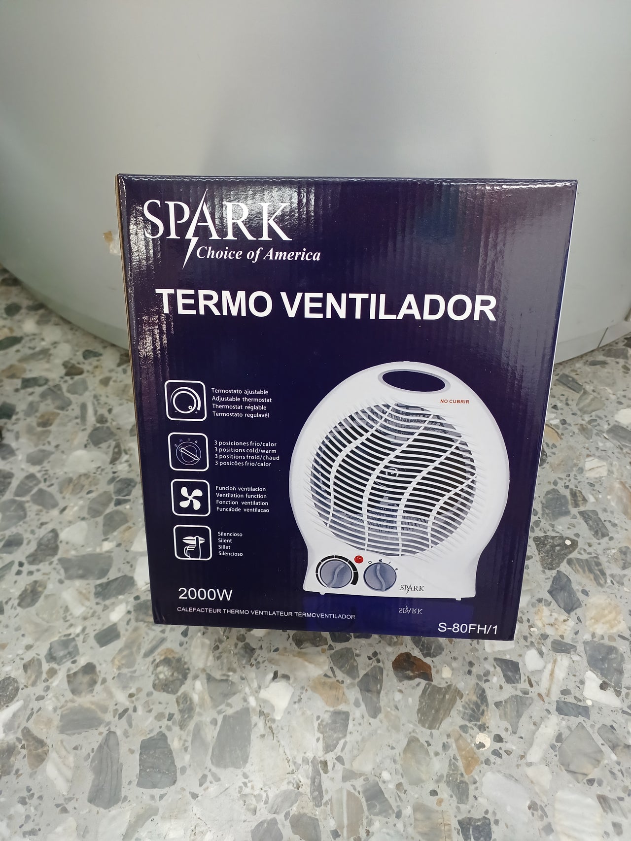 Termo Ventilador, 2000W, silencioso, función ventilador, termostato ajustable, 3 posiciones frío/calor SPARK