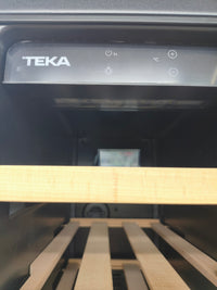 Vinoteca Teka Sommelier RVU 10020 GBK para 20 botellas negra