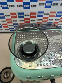 Cafetera Espresso 20 bar con molino integrado