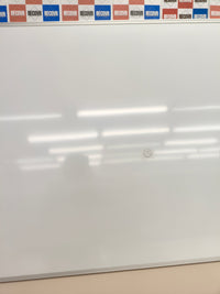 Pizarra blanca magnética OFITURIA 200x100 cm con marco de aluminio lacado