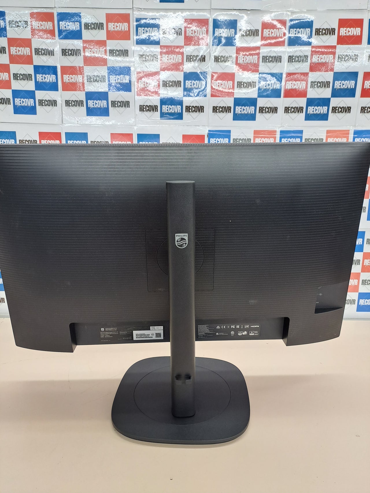Monitor 32” WQHD 100Hz IPS webcam Philips
