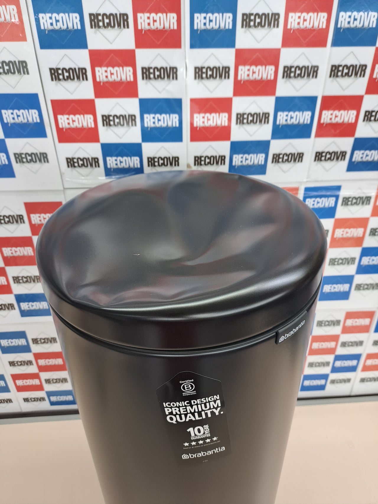 Cubo basura pedal 30 L acero inoxidable – Brabantia