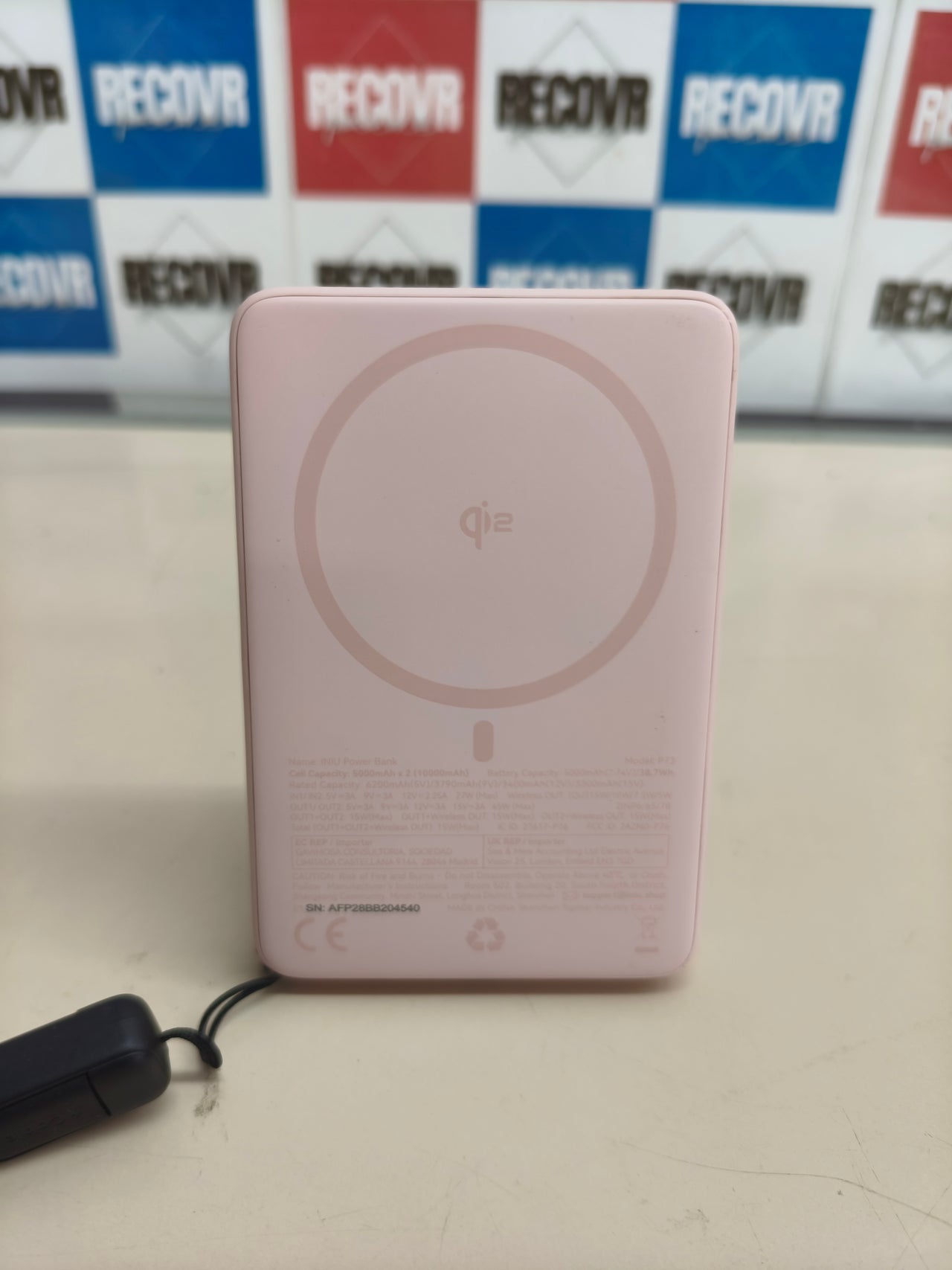 Batería externa INIU Qi2 MagSafe 10.000 mAh, 45 W, rosa.
