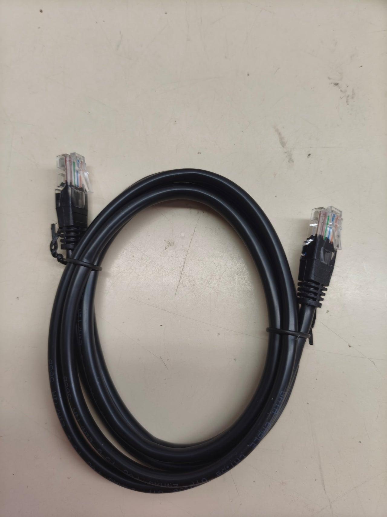 Teléfono fijo IP Yealink T31P con PoE y 2 cuentas SIP.