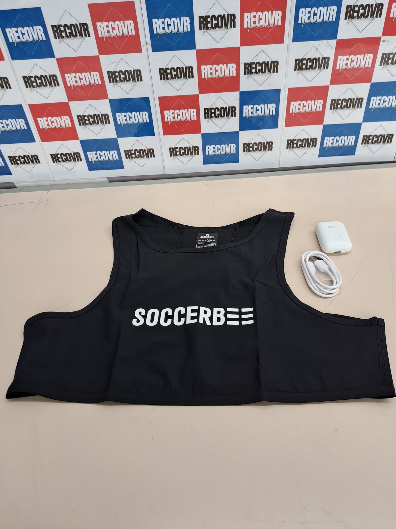 Rastreador GPS deportivo con chaleco Soccerbee Bee Lite 2