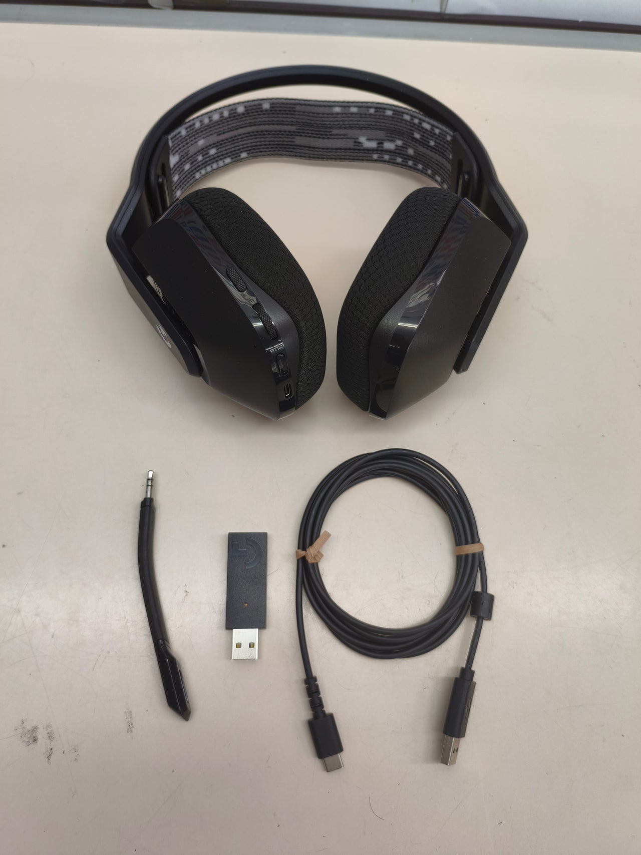 Auriculares Gaming Logitech G733 RGB