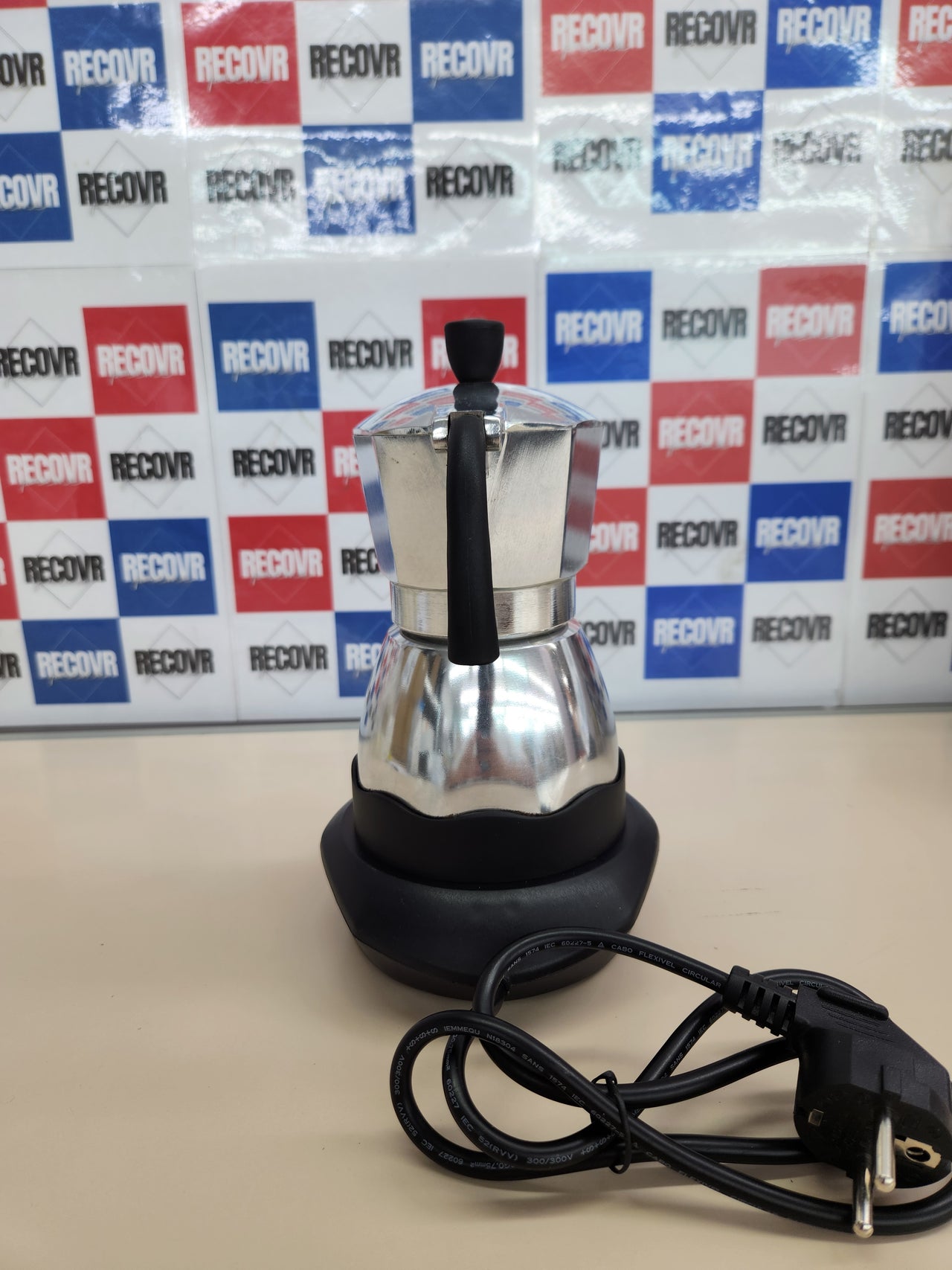 Cafetera, 365W, 3 tazas, Negro, Café Fabricante con Construido-in Temporizador, Bialetti Moka Temporizador