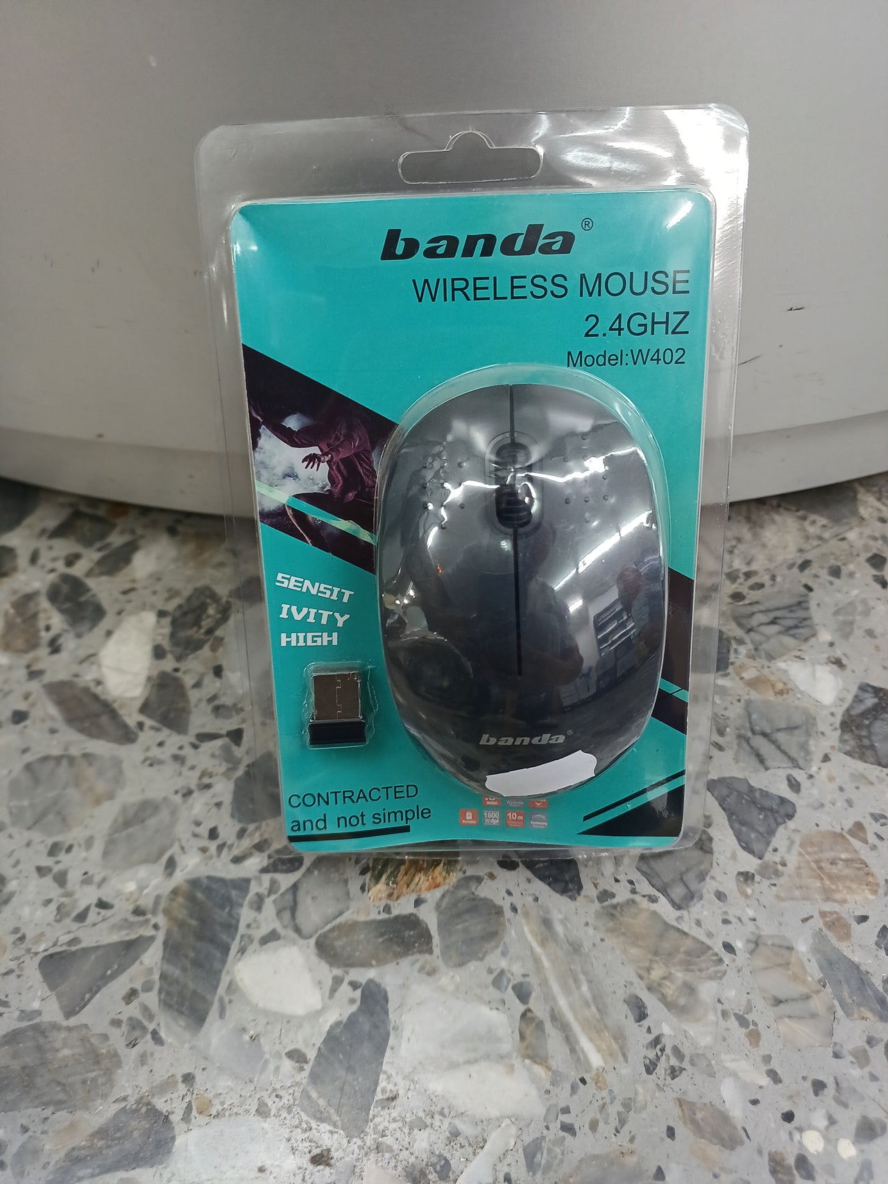 Ratón Wireless, 2,4GHZ, pilas AAA, banda
