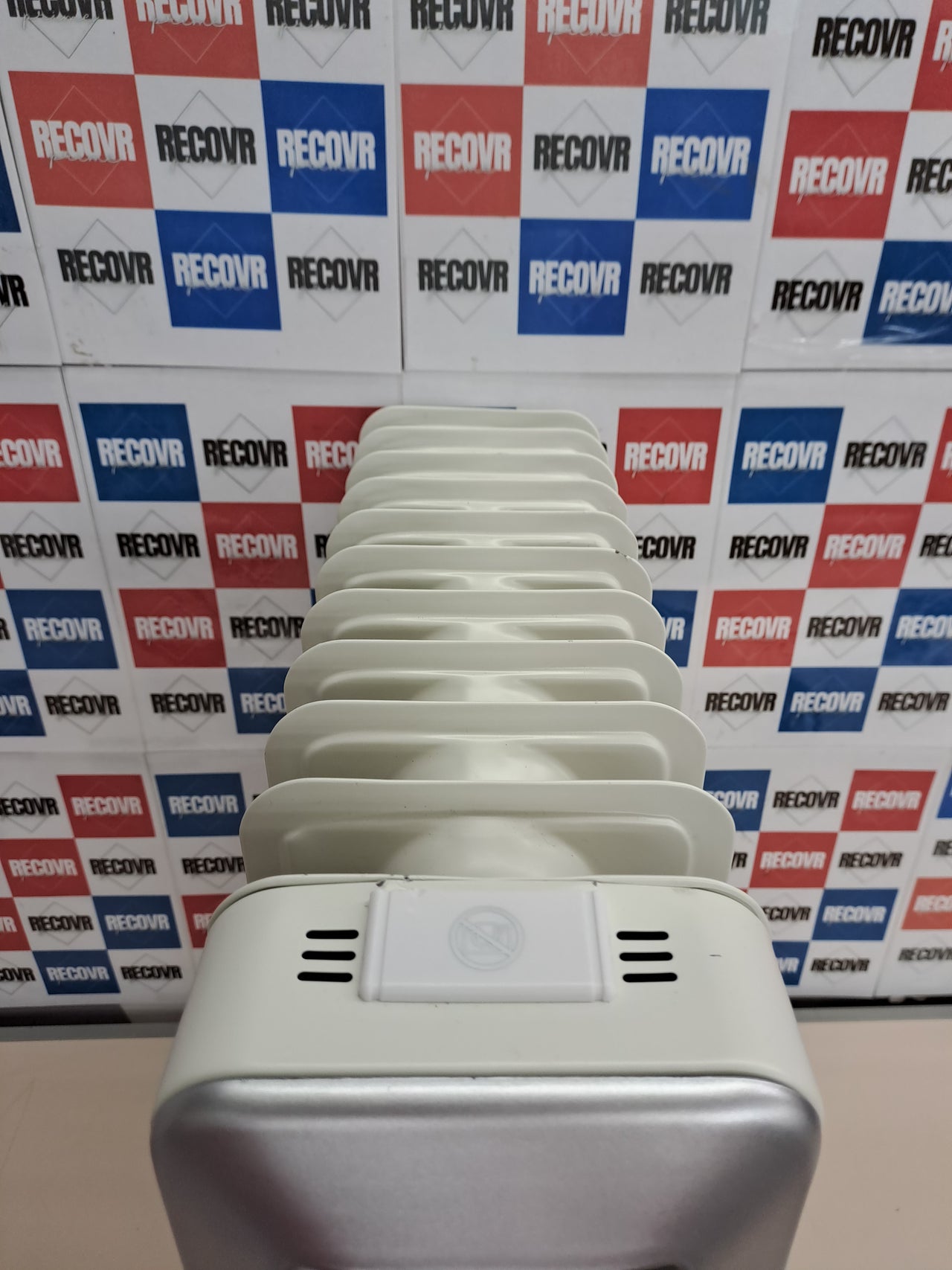 Radiador aceite 2500 W 11 módulos – Cecotec